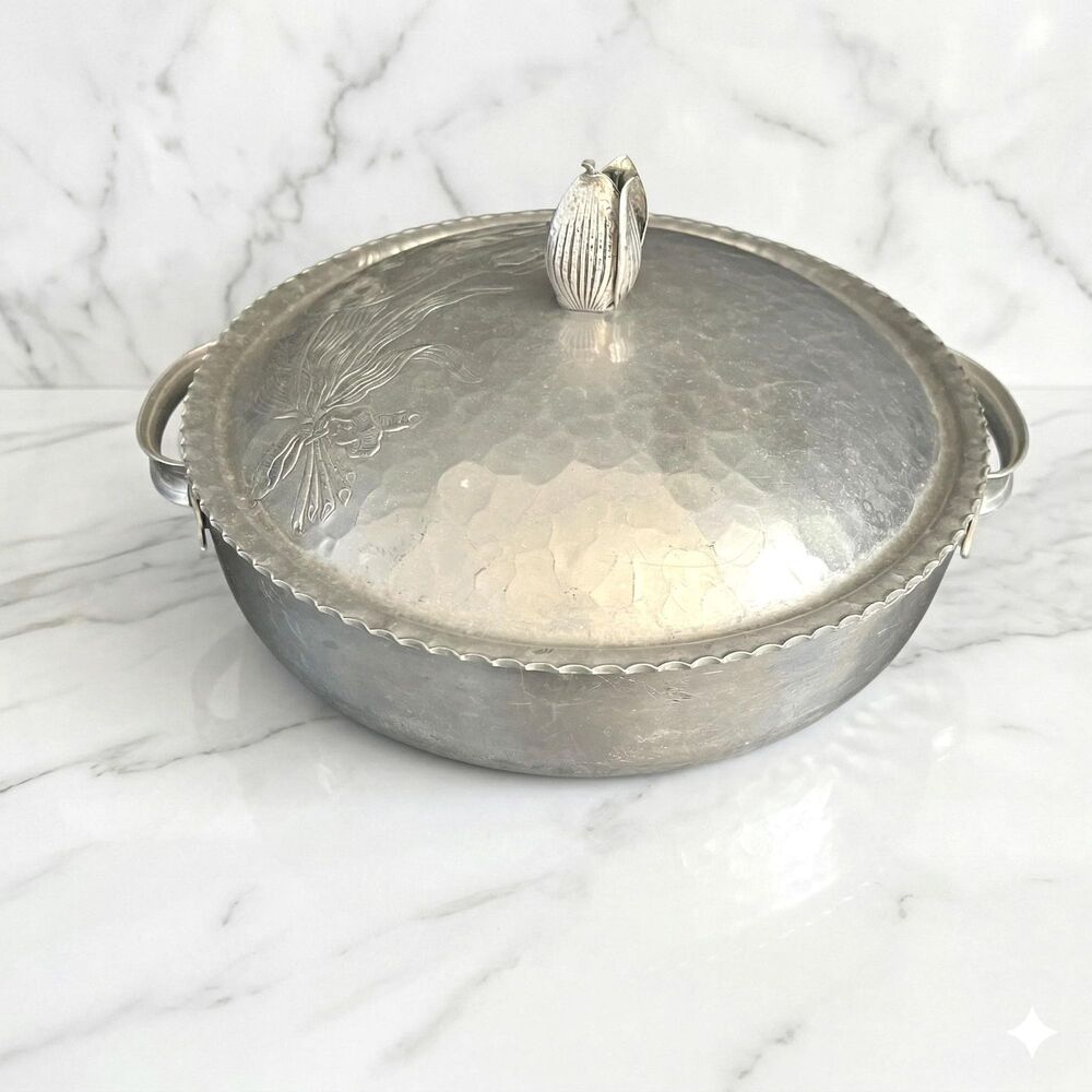 Vintage Rodney Kent Hammered Aluminum Covered Casserole Dish Tulip Pattern #461